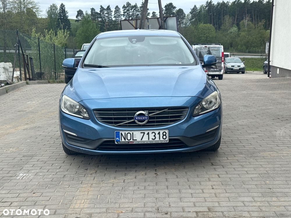 Volvo S60 - 3