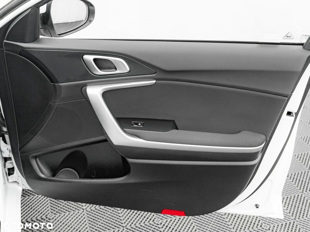 Kia Ceed 1.0 T-GDI S - 29