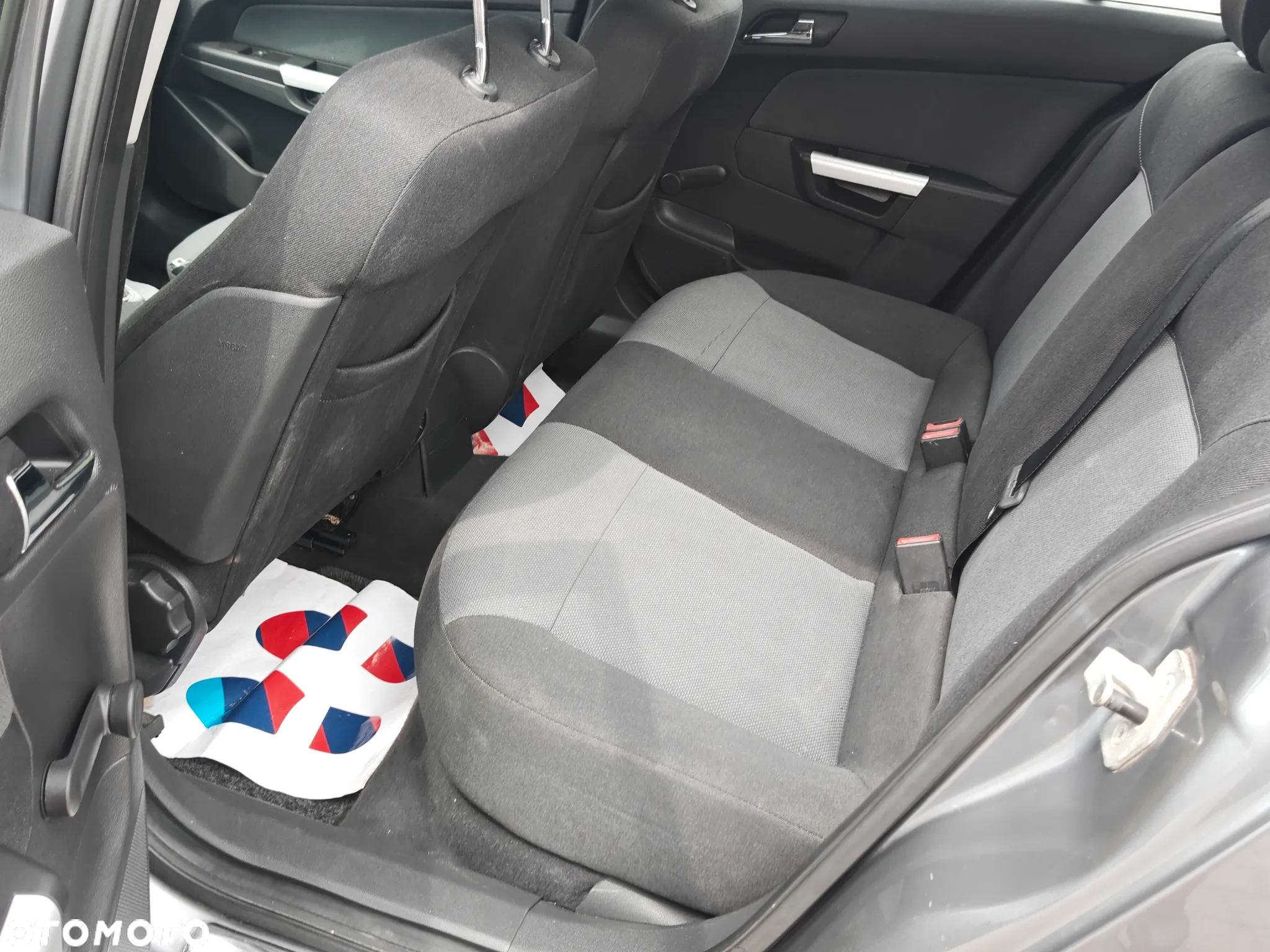Opel Astra III 1.4 Elegance - 8