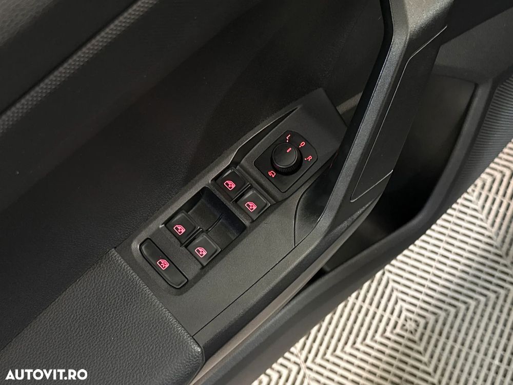 Seat Arona - 15