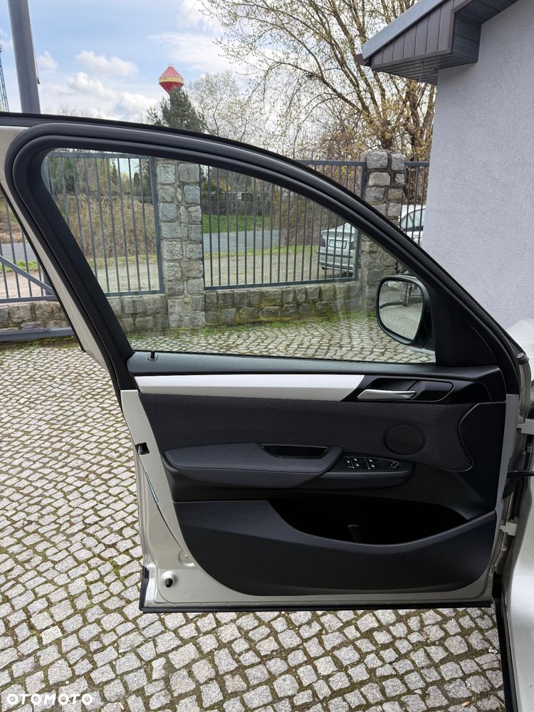 BMW X3 xDrive20d - 12