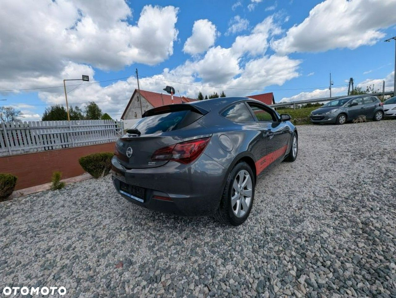 Opel Astra GTC 1.4 Turbo - 5