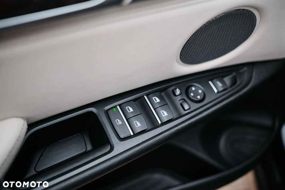 BMW X6 xDriveM50d - 17