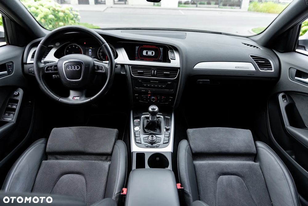 Audi A4 Limousine 2.0 TFSI quattro S line Sportpaket (plus) - 11