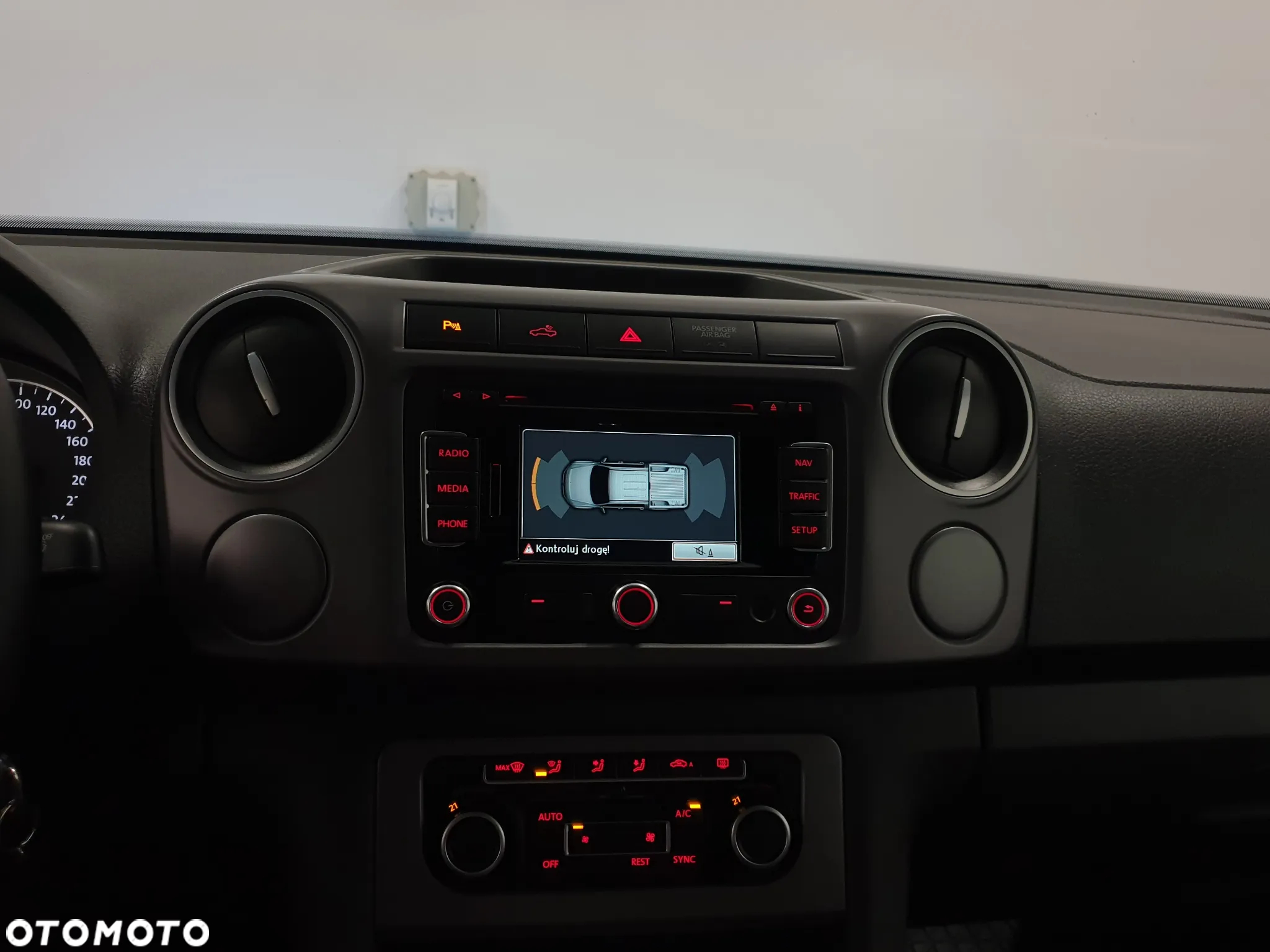 Volkswagen Amarok DC 2.0 BiTDI 4Mot Highline - 37