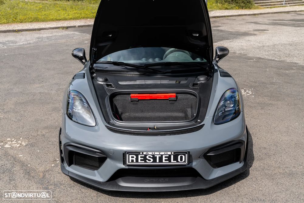 Porsche 718 Cayman GT4 RS - 16