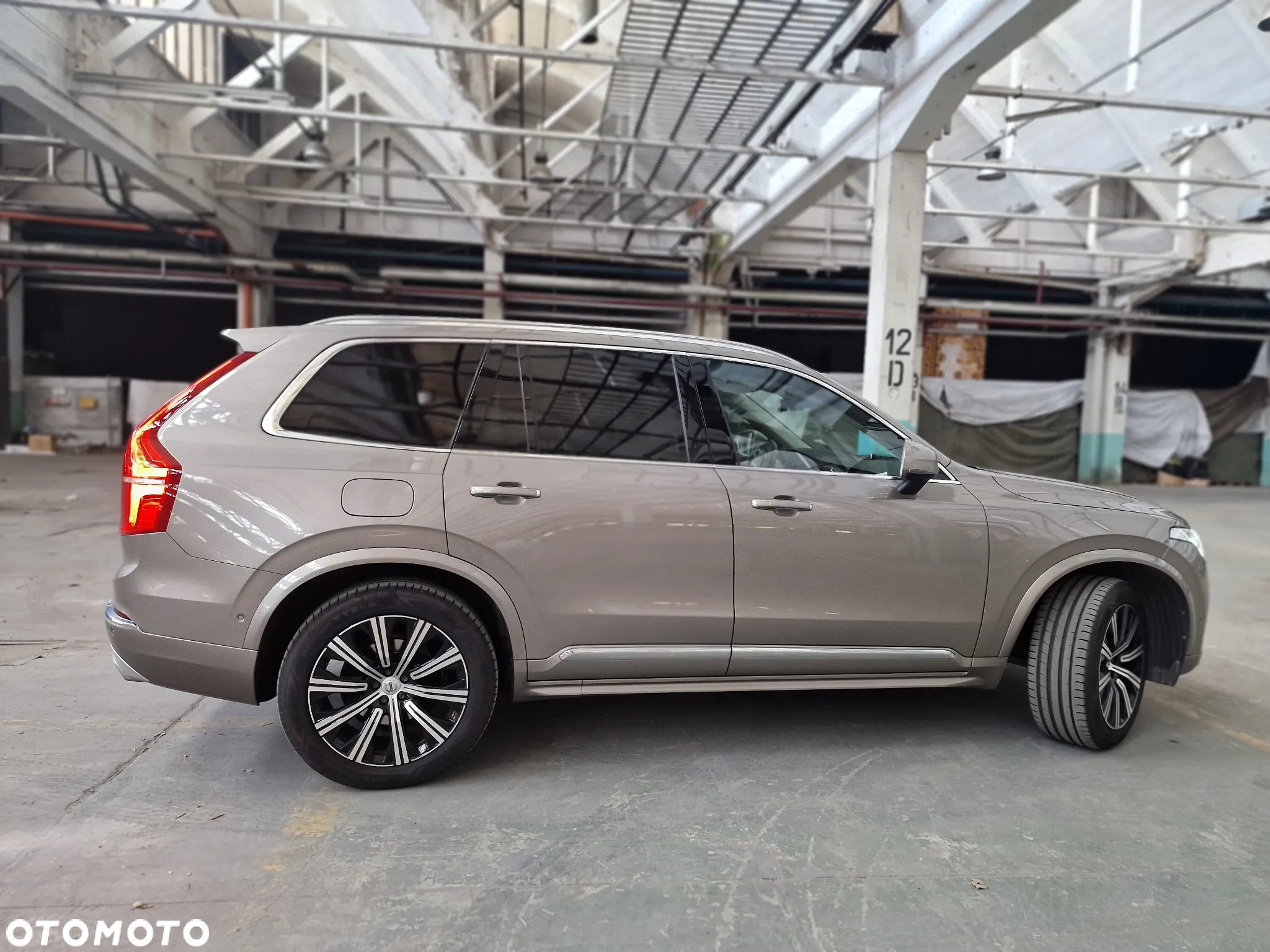 Volvo XC 90 - 24