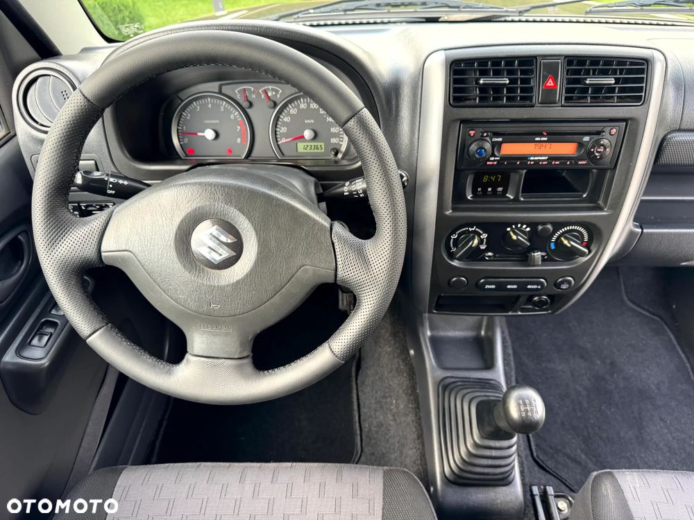 Suzuki Jimny - 18