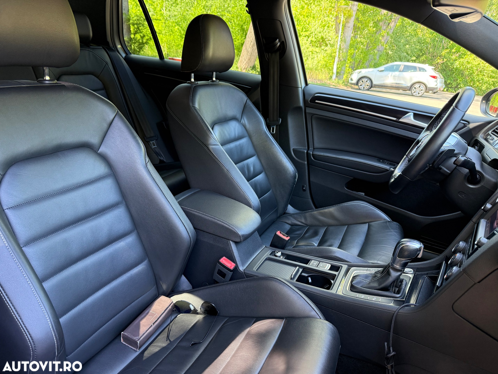 Volkswagen Golf 2.0 TDI DPF BMT DSG GTD - 8