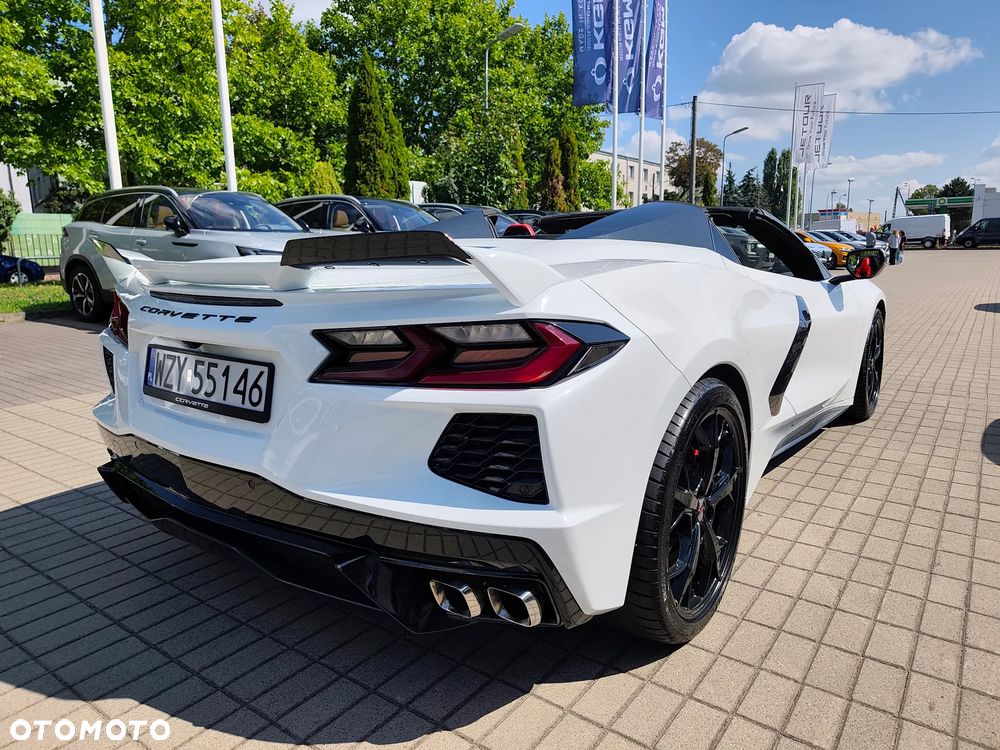 Chevrolet Corvette - 5