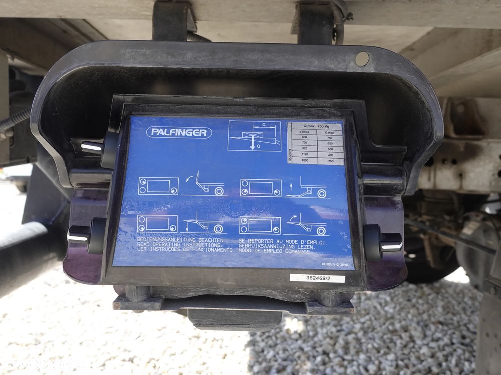 Ford Transit - Kontener z windą - 20