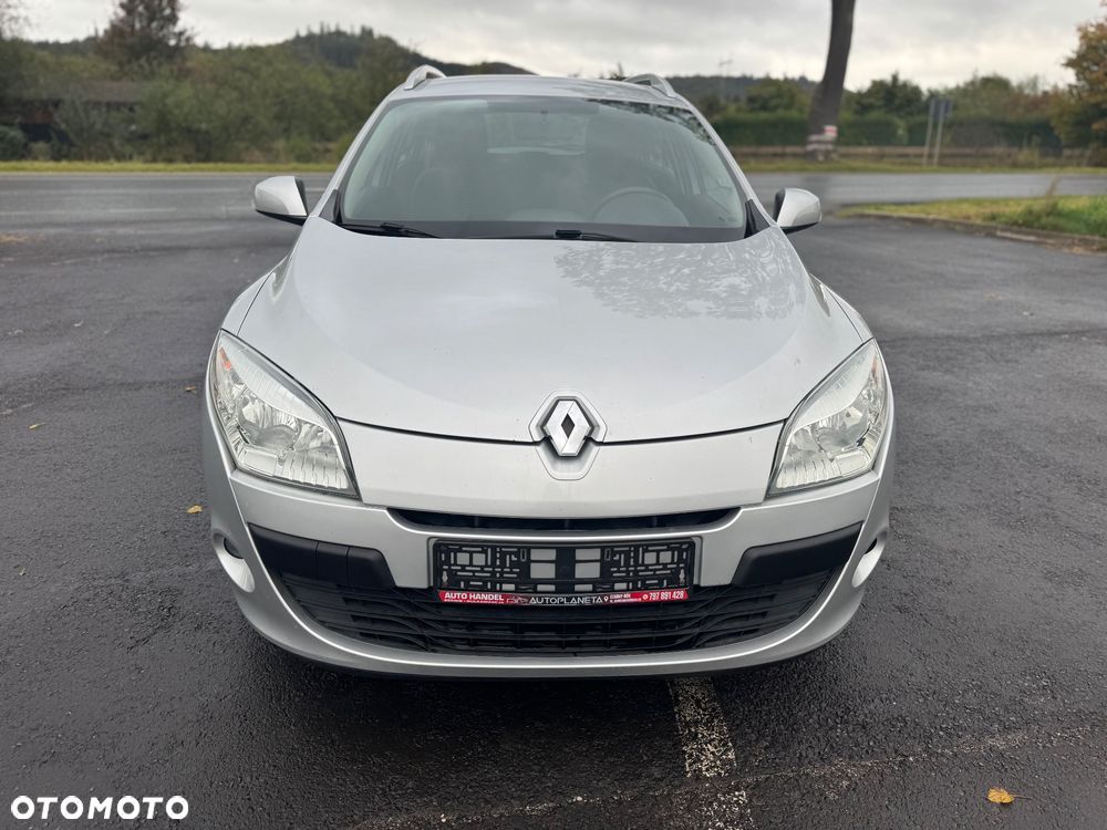 Renault Megane 1.6 16V Authentique Euro5 - 9