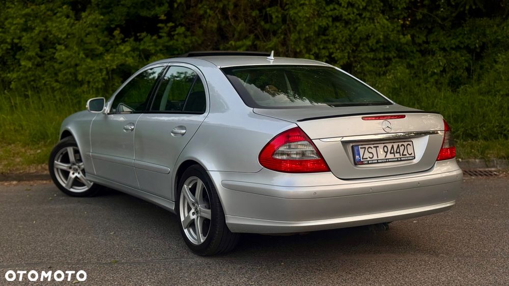 Mercedes-Benz Klasa E - 22