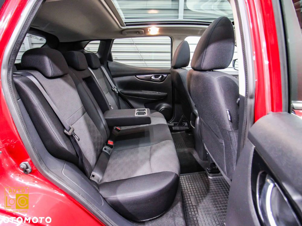 Nissan Qashqai 1.2 DIG-T N-Connecta - 11