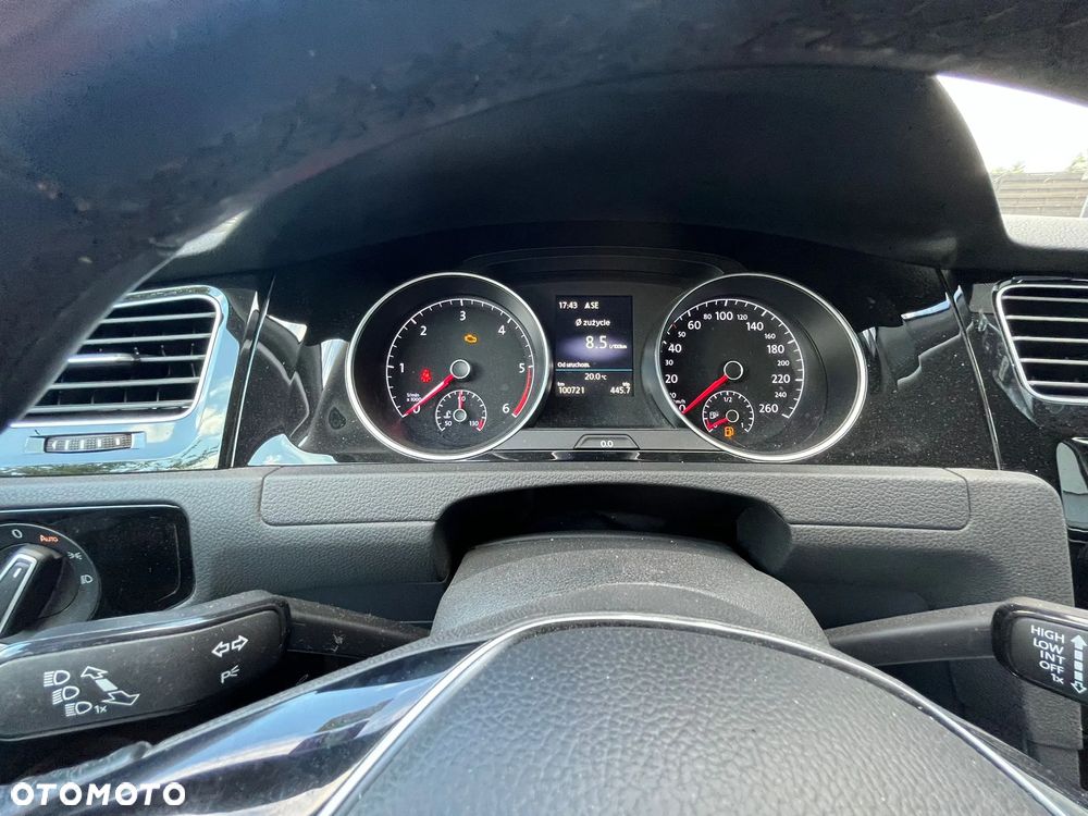 Volkswagen Golf Variant 2.0 TDI SCR Comfortline - 3