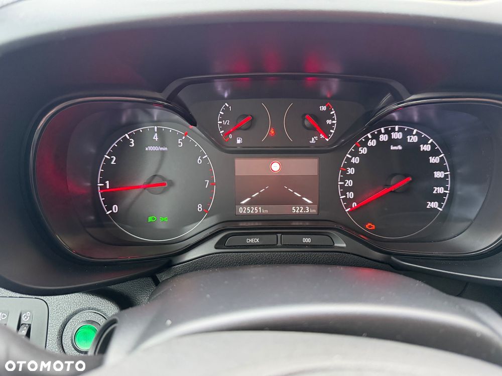 Opel Combo XL 1.5 D Automatik Start/Stop Innovation - 26