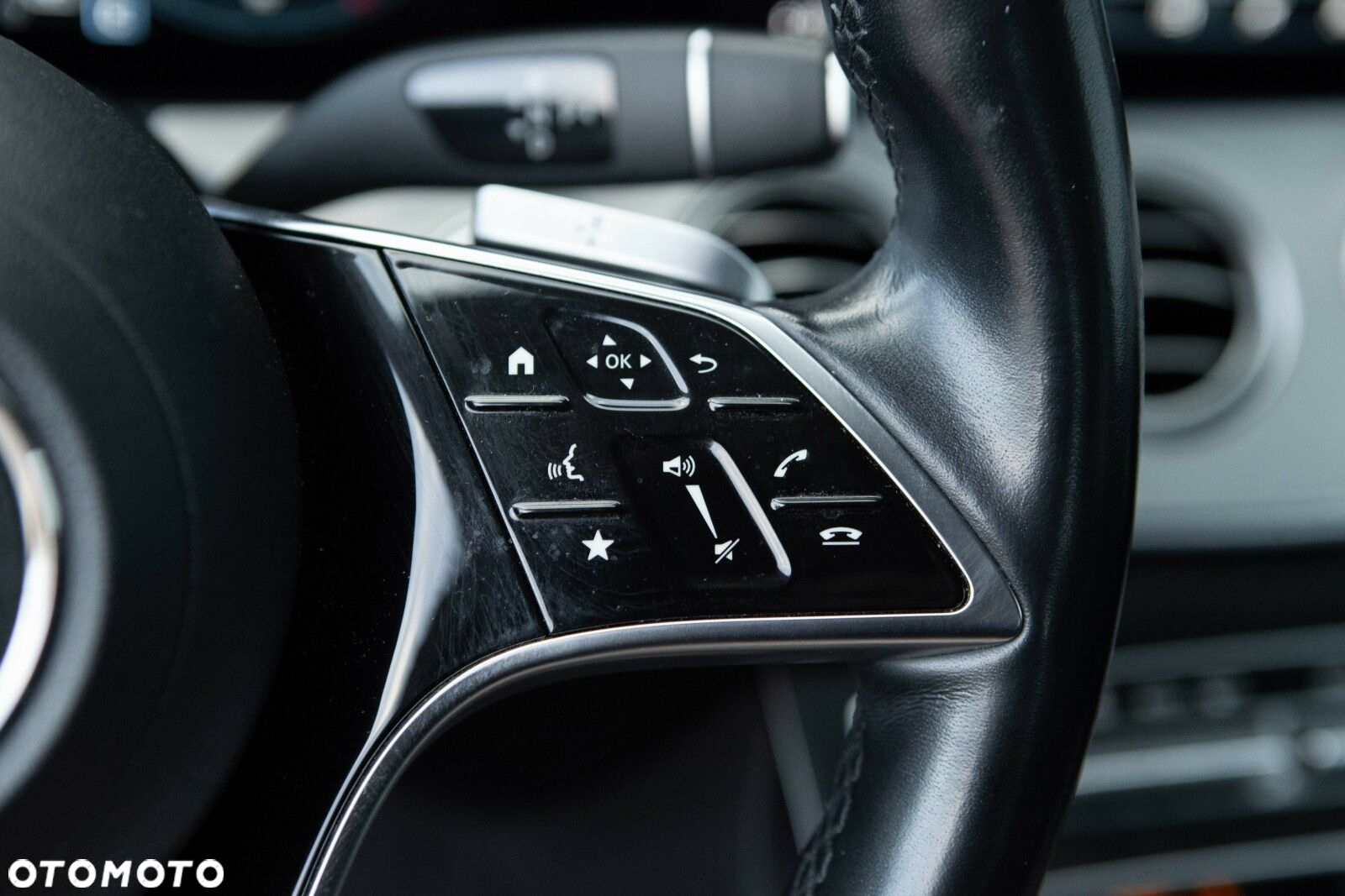 Mercedes-Benz Klasa E 220 d 4-Matic AMG/Avantgarde - 21