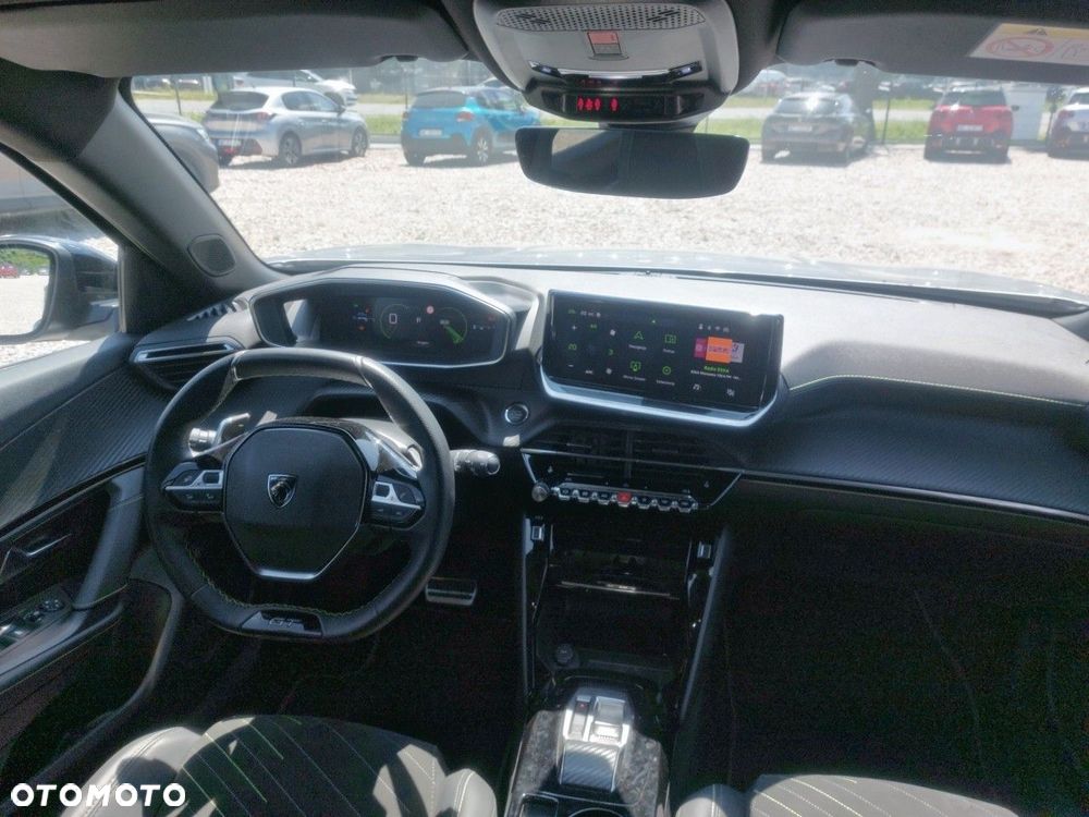 Peugeot 2008 1.2 PureTech GT S&S EAT8 - 8
