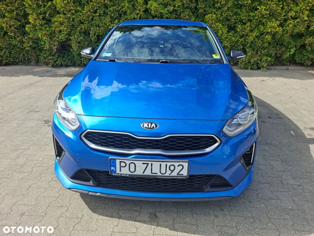 Kia ProCeed - 10