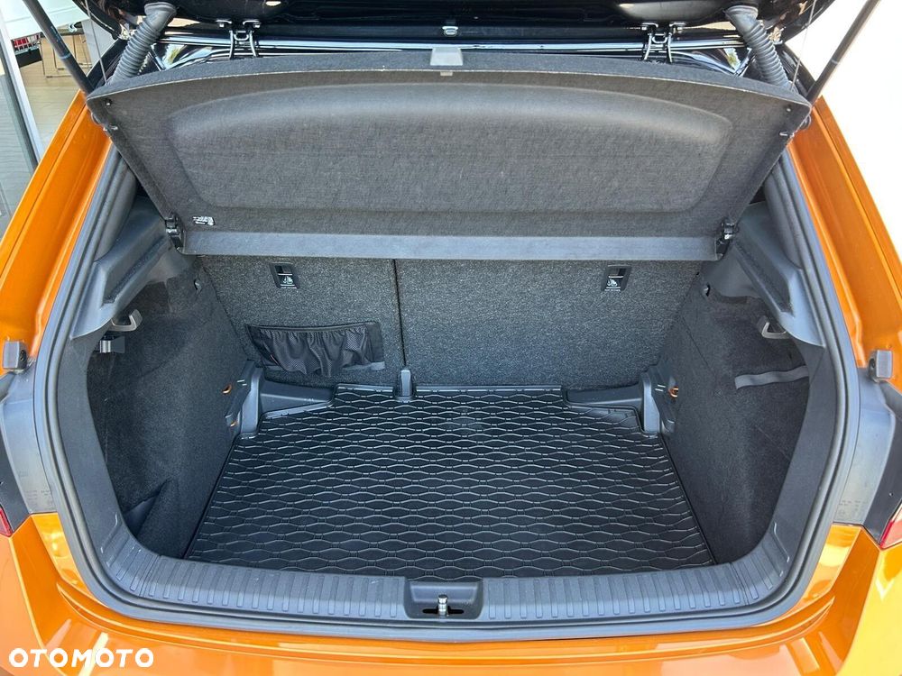 Skoda Fabia 1.5 TSI Monte Carlo DSG - 11