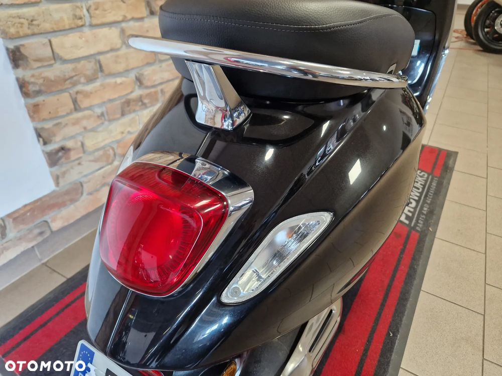 Vespa Primavera - 22