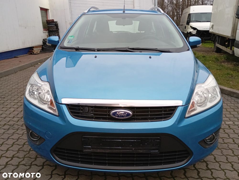 Ford Focus 1.6 16V Trend - 26