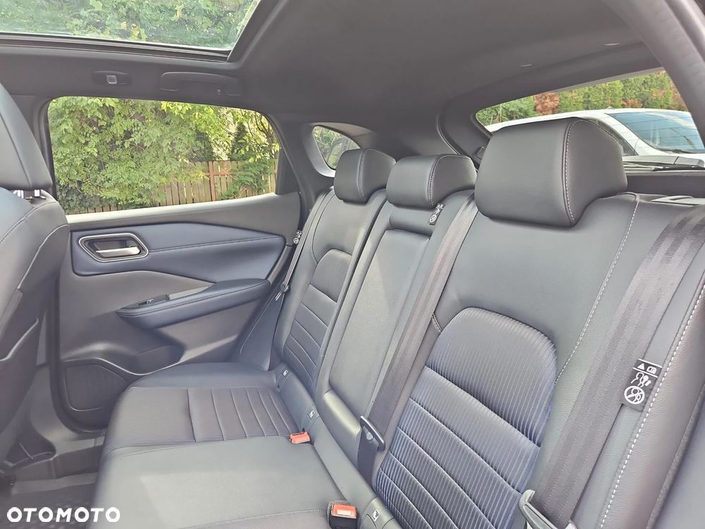 Nissan Qashqai 1.3 DIG-T mHEV Tekna Xtronic - 17