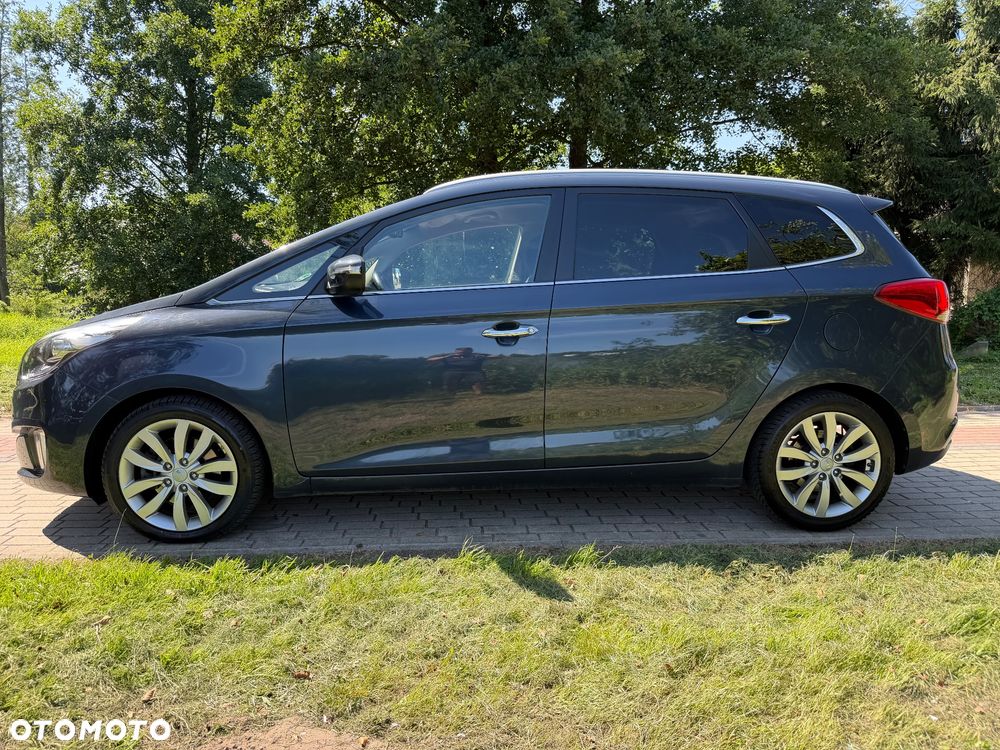Kia Carens 1.7 CRDi 141 Dream Team Edition - 6