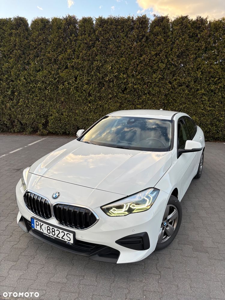 BMW Seria 2 218i - 11
