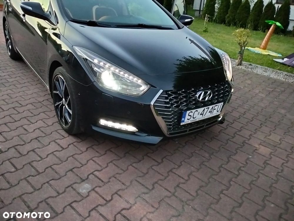 Hyundai i40 1.6 CRDi Comfort DCT - 4