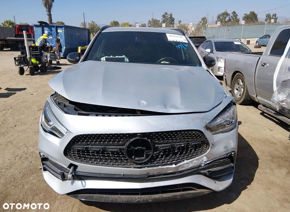 Mercedes-Benz Gla 2023 photo 5
