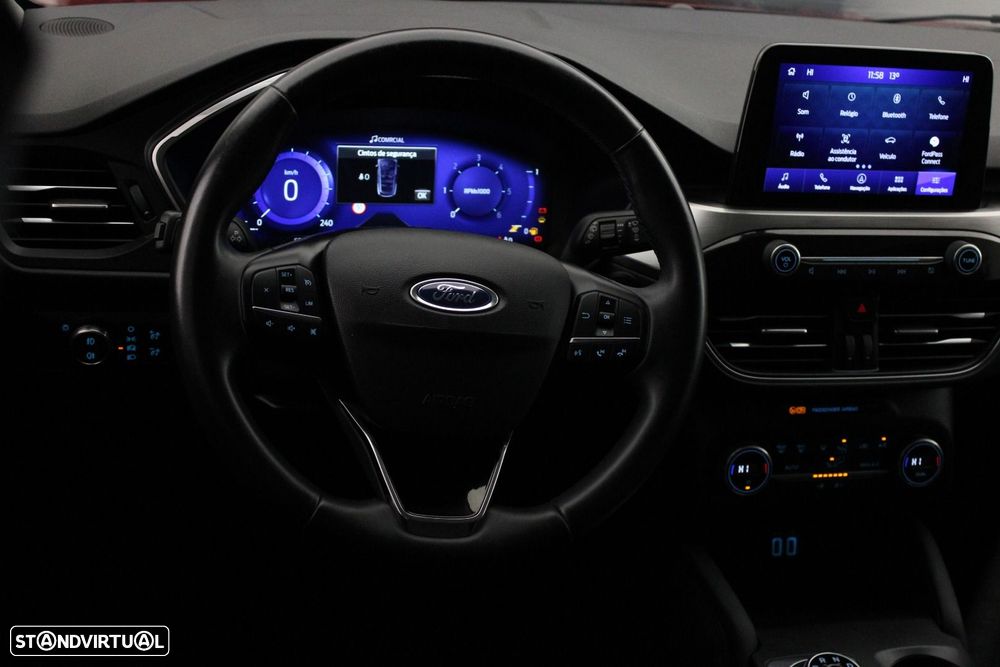 Ford Kuga 1.5 TDCi EcoBlue Titanium Aut. - 41