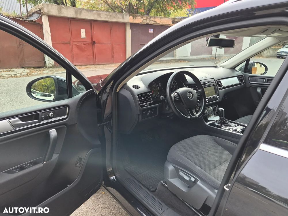 Volkswagen Touareg - 8