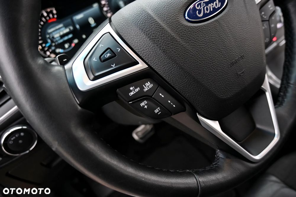 Ford Edge 2.0 TDCi Bi-Turbo 4x4 Sport - 30