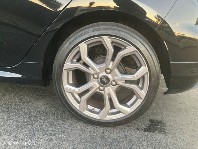 Ford Fiesta 1.0 EcoBoost ST-Line - 10