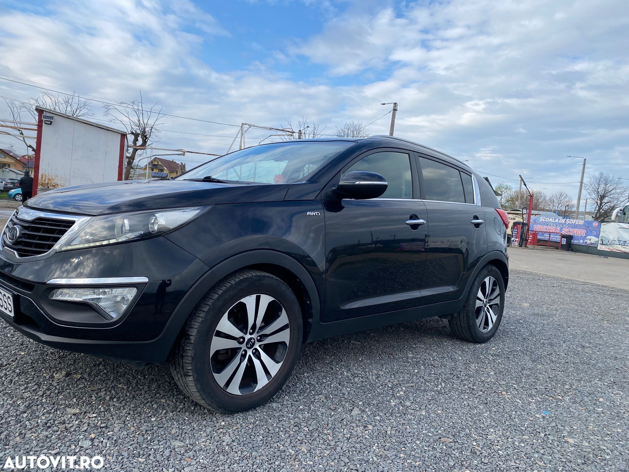 Kia Sportage 2.0 CRDI 4WD Automatik Vision - 1