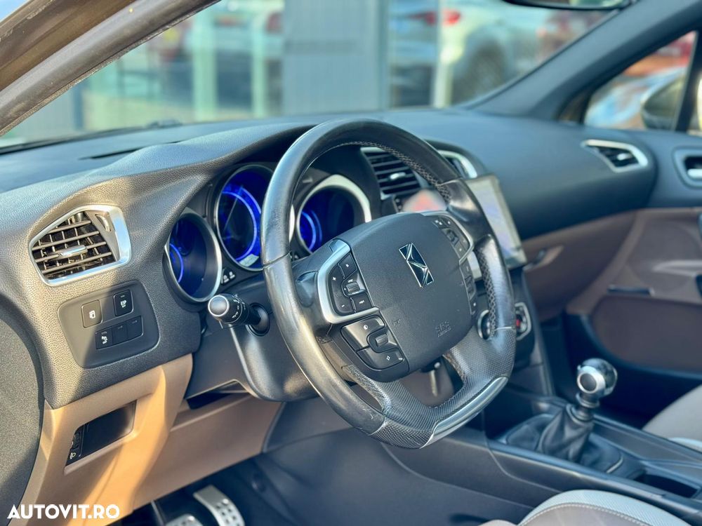 Citroën DS4 HDi 110 SoChic - 7
