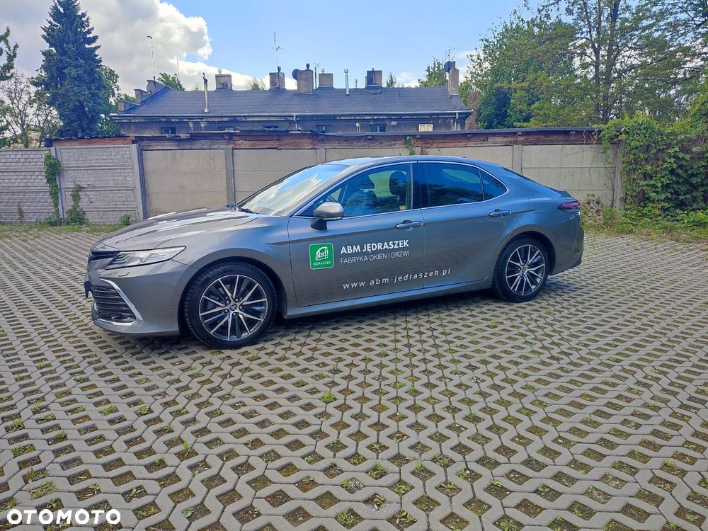 Toyota Camry 2.5 Hybrid Executive CVT - 8