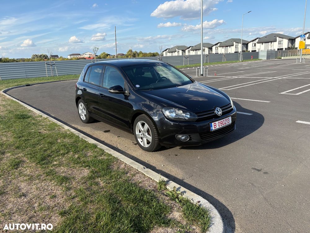 Volkswagen Golf 2011 photo 2
