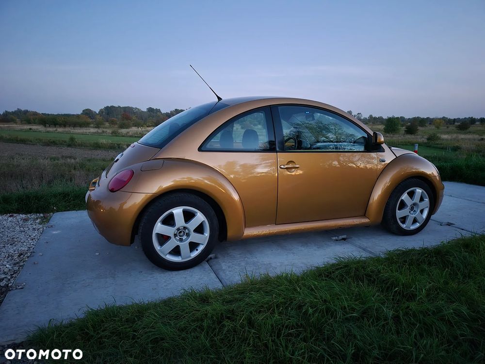 Volkswagen New Beetle 1.9 TDI - 10