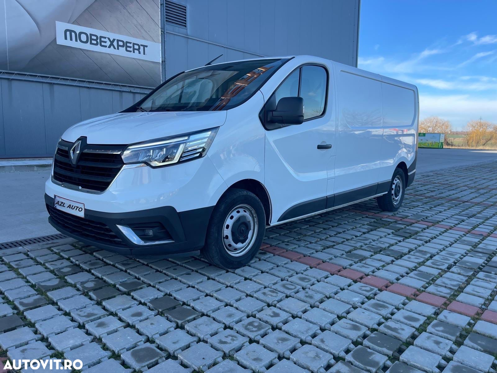 Renault Trafic - 11