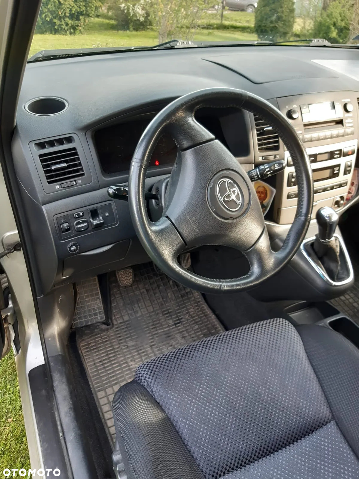 Toyota Corolla Verso 1.8 Sol - 10