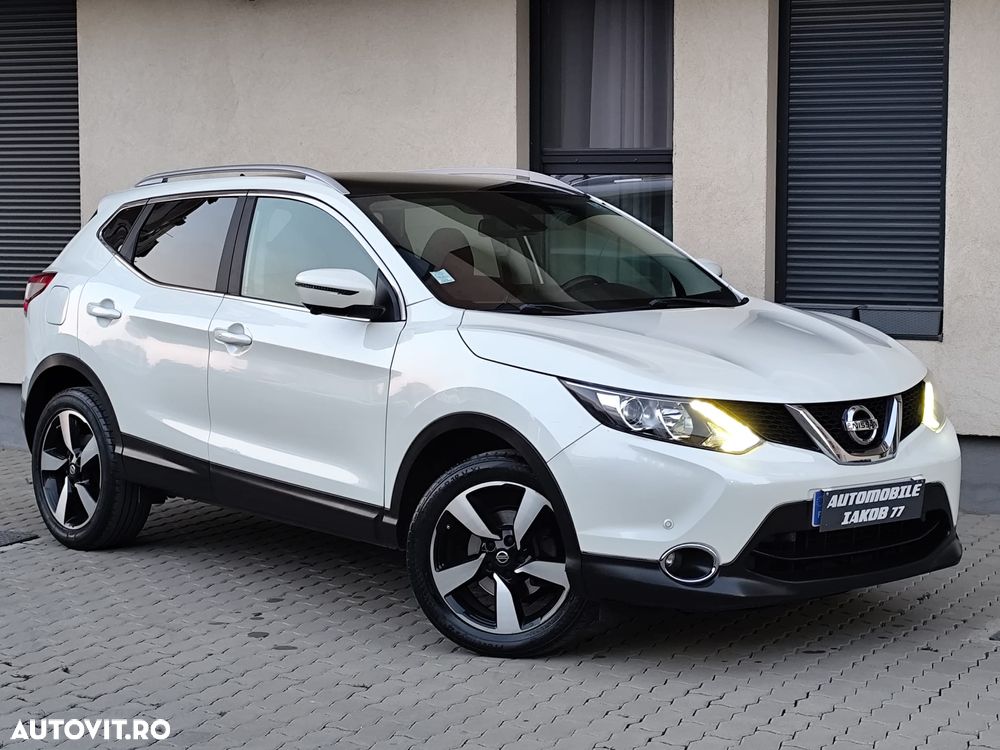 Nissan Qashqai - 2
