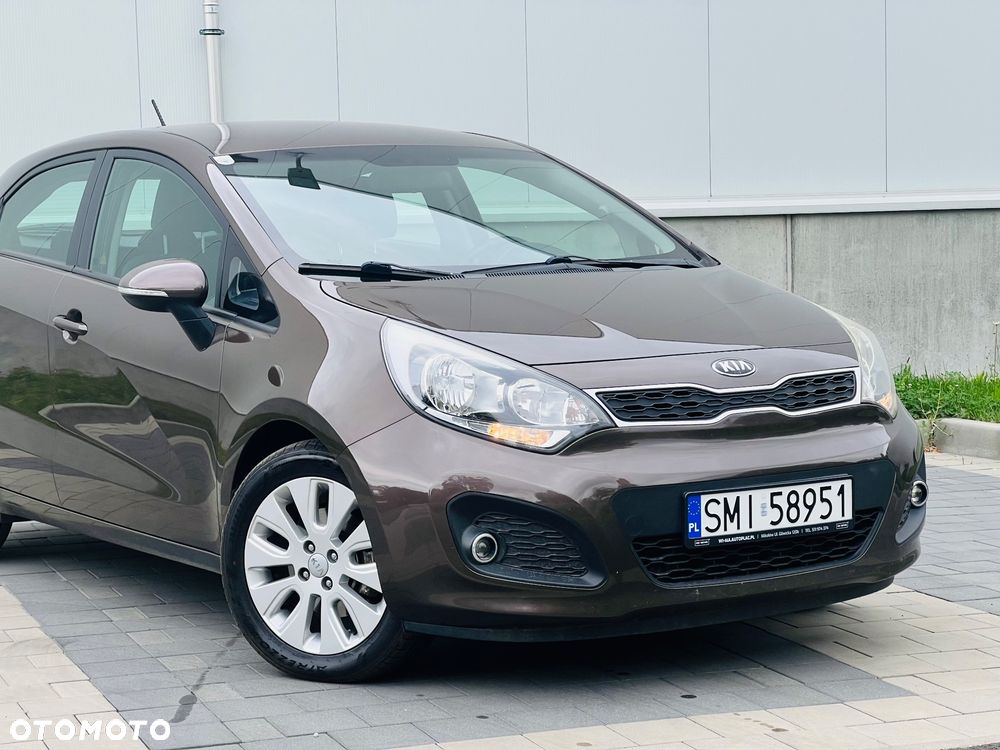 Kia Rio 1.2 Business Line - 14