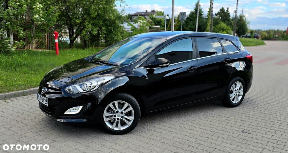 Hyundai i30 i30cw 1.4 Fifa World Cup Edition - 3