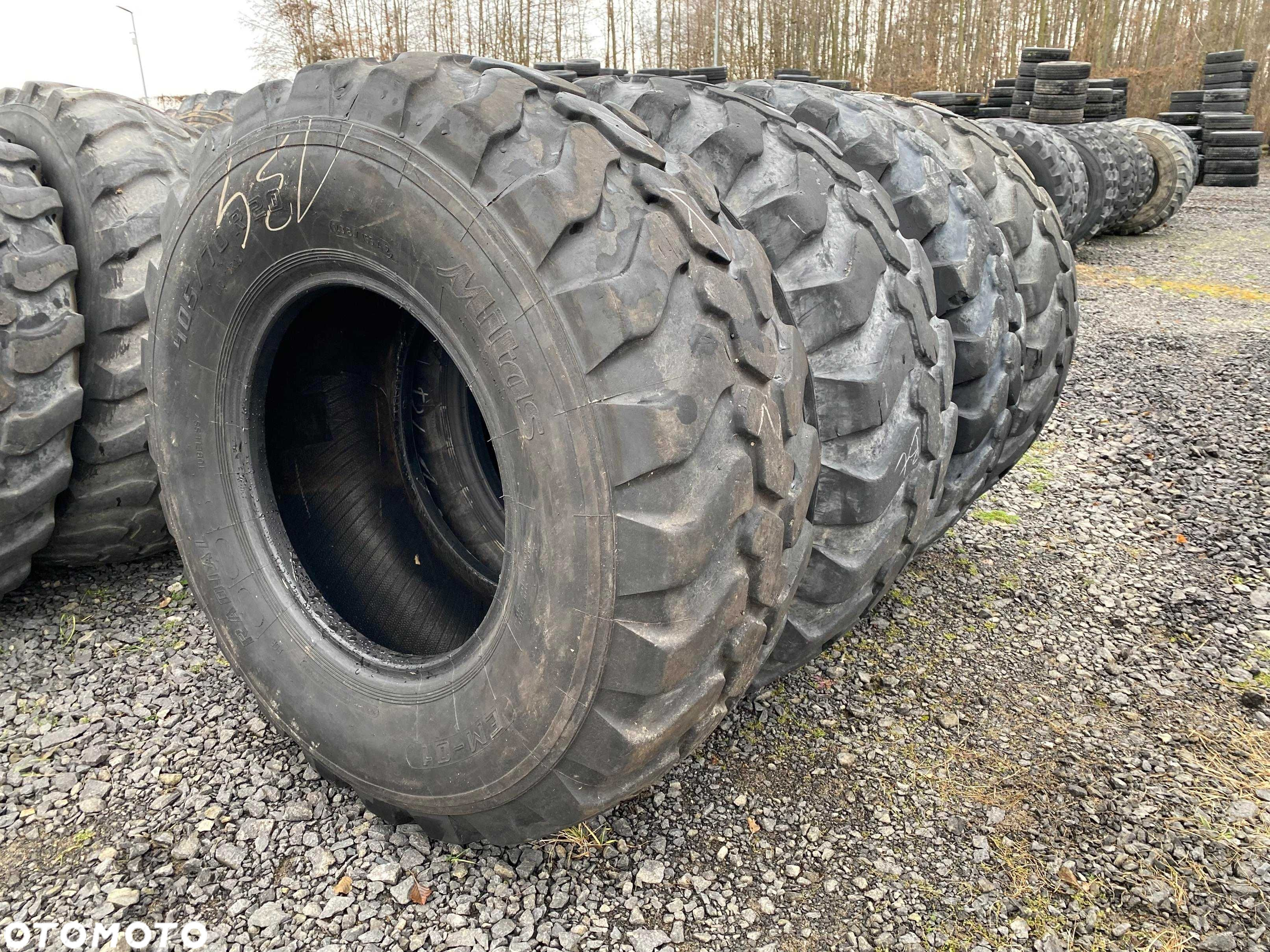 Opony 405/70R20 MITAS EM-01 Przemysłowe 90% bieżnika 16.5R20 - 7