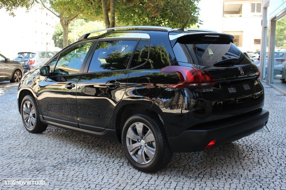 Peugeot 2008 1.2 PureTech Active - 8