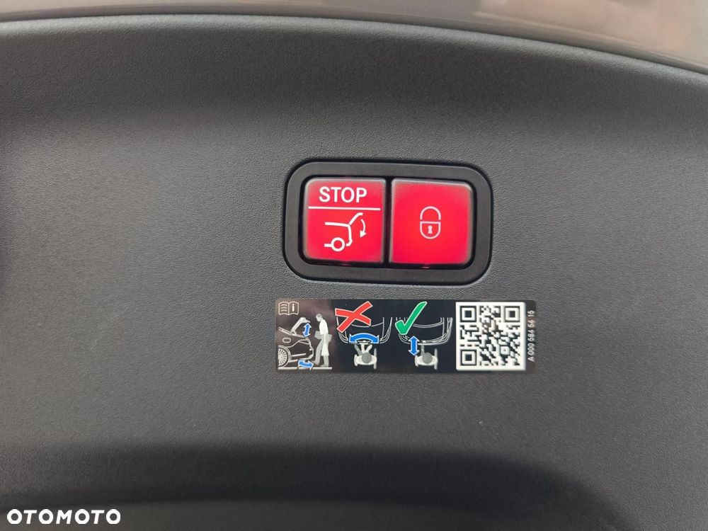 Mercedes-Benz AMG GT - 25