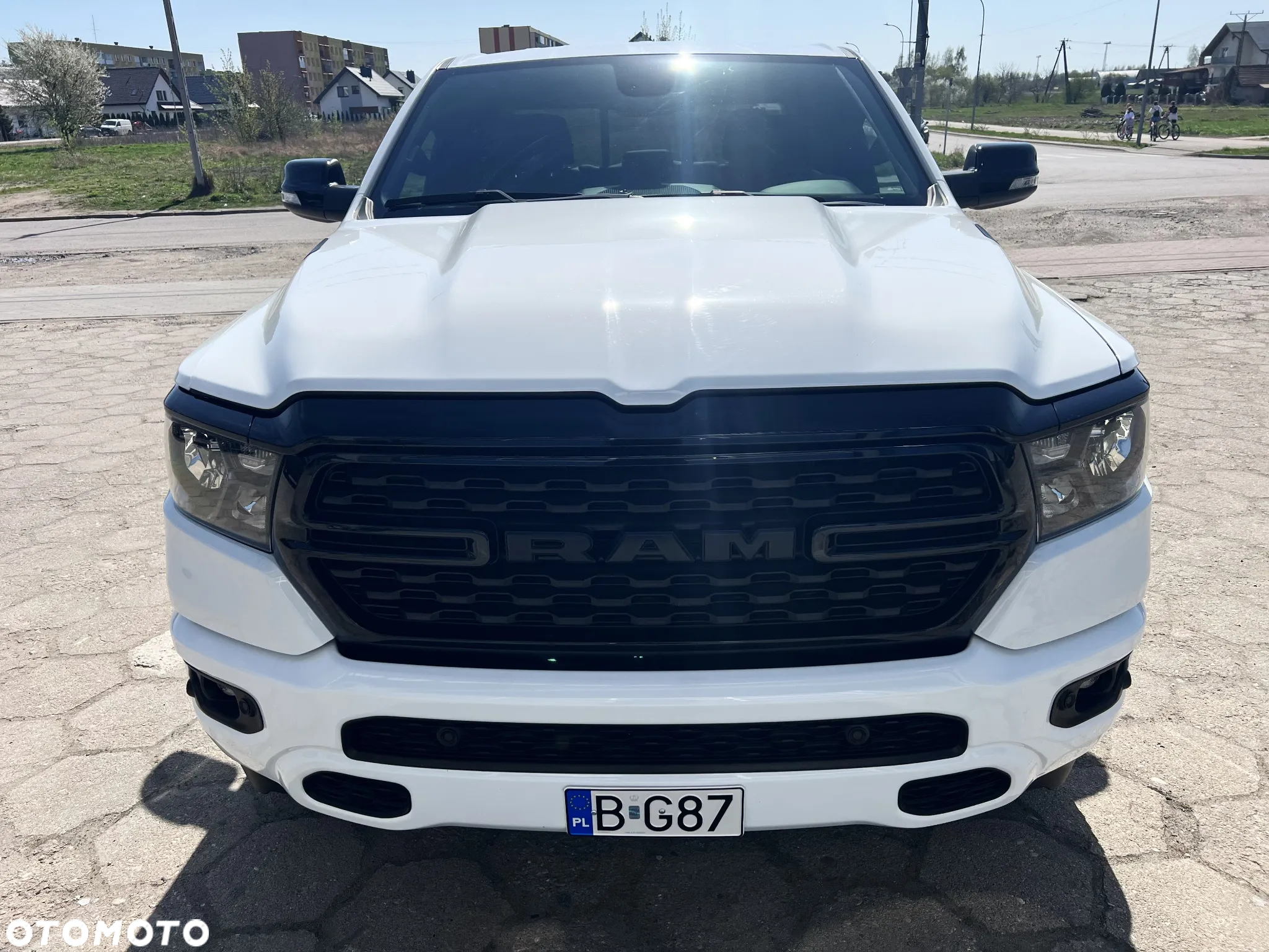 RAM 1500 - 8
