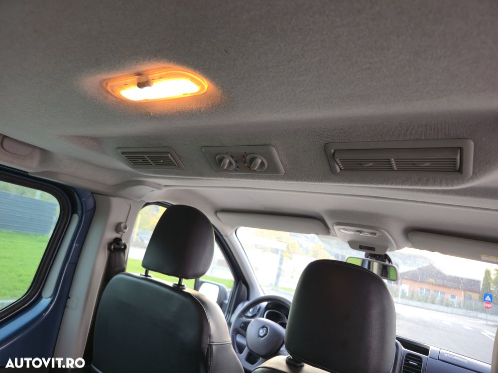 Renault Trafic 2.0 Blue dCi 145 Combi L2H1 7+1 locuri Expression - 17